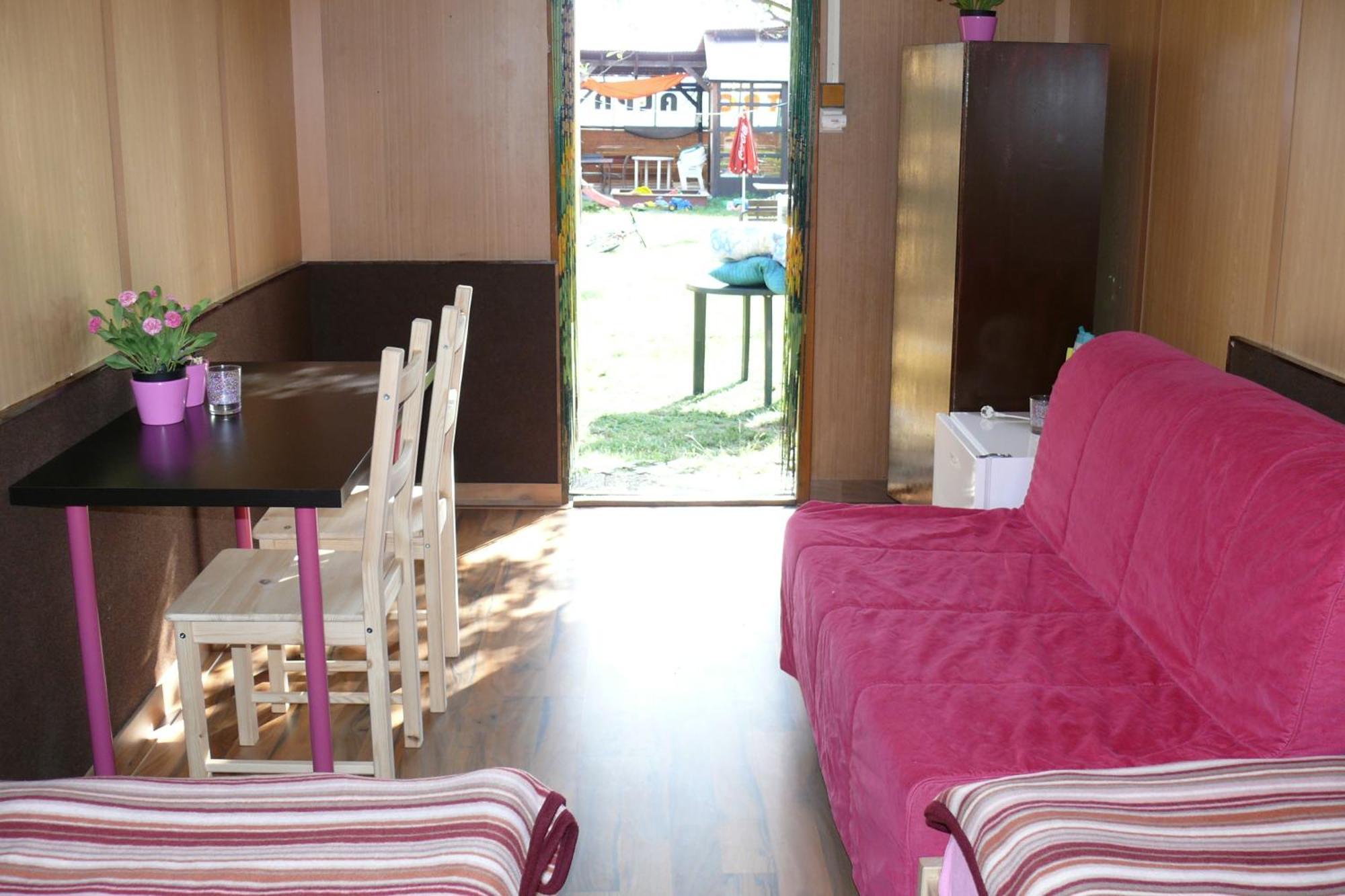 Camp Alpa Hotell Ostrovačice Eksteriør bilde