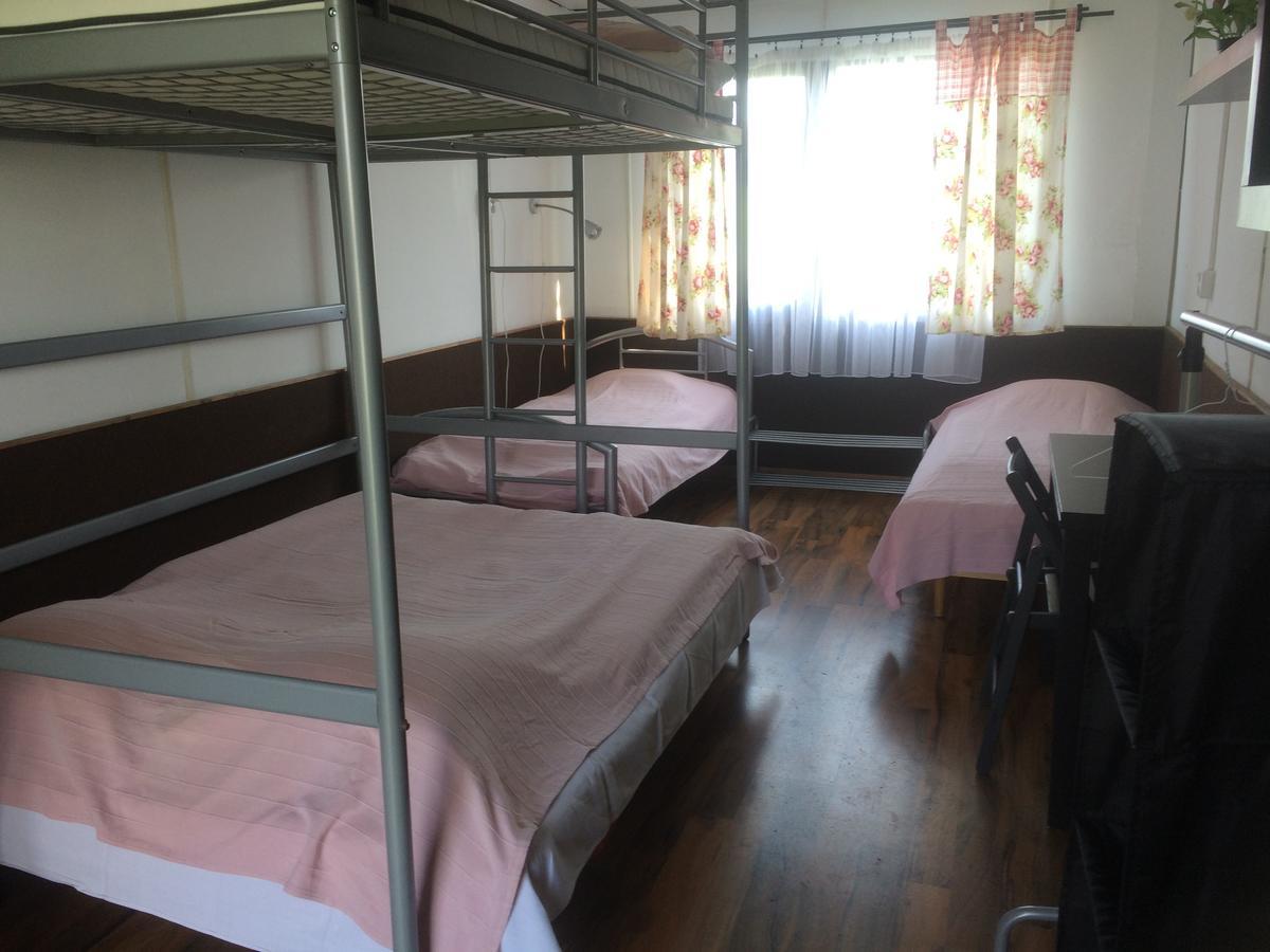 Camp Alpa Hotell Ostrovačice Eksteriør bilde